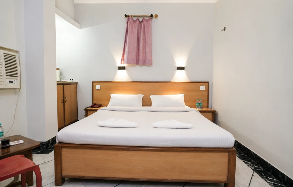 Subhash Hotel