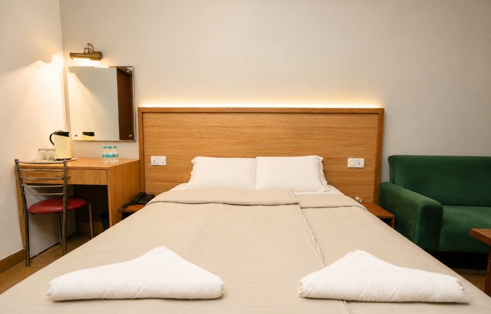 Deluxe Double Bed Room