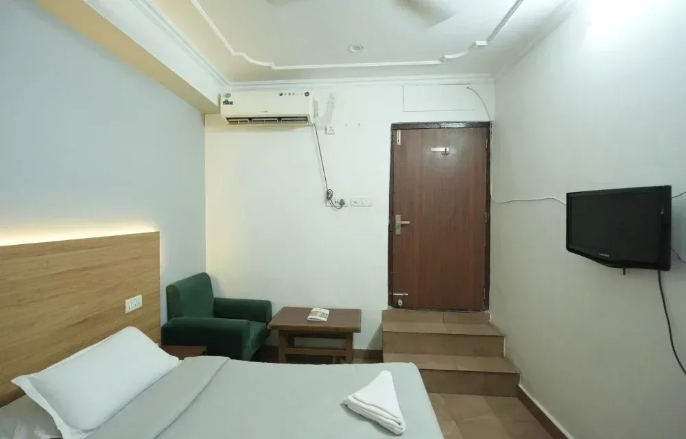Subhash Hotel